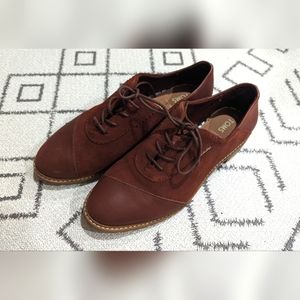 TOMS Oxford Brown Shoes Size 8